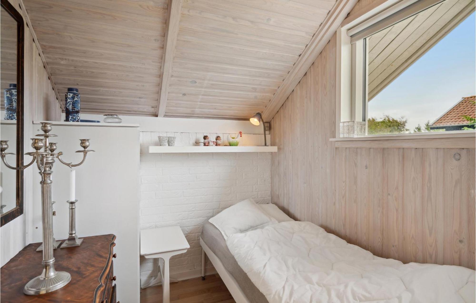 3 Bedroom Cozy Home In Logstor Logsted Екстер'єр фото
